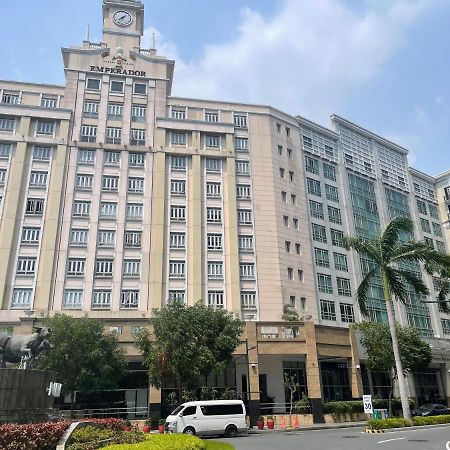 4J North Wing - 150 Newport Boulevard, Near Terminal3 Airport マニラ市 エクステリア 写真