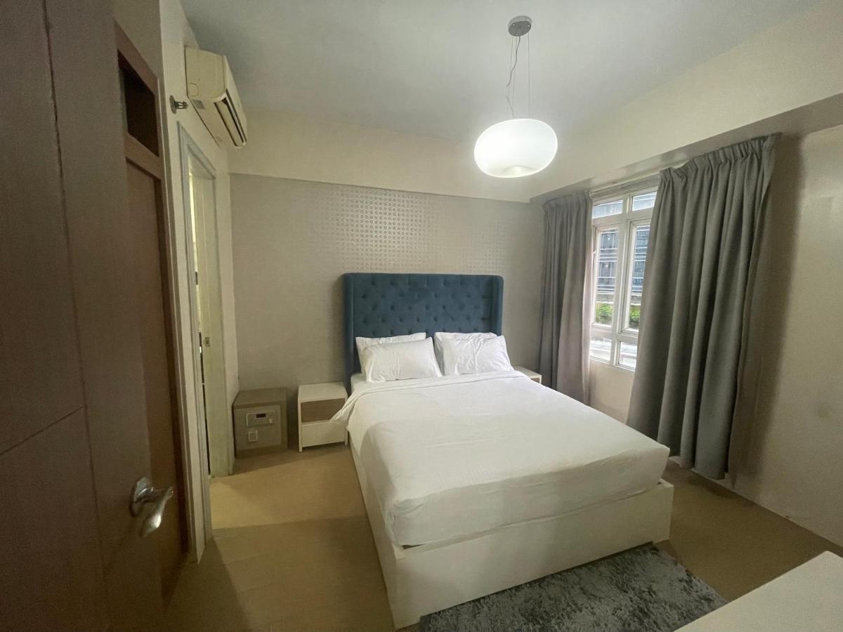 4J North Wing - 150 Newport Boulevard, Near Terminal3 Airport マニラ市 エクステリア 写真